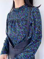 さくらんぼブラウス